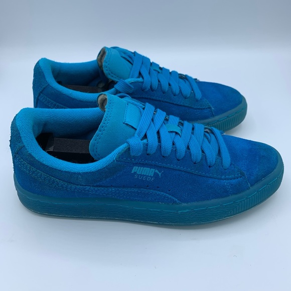 puma blue box